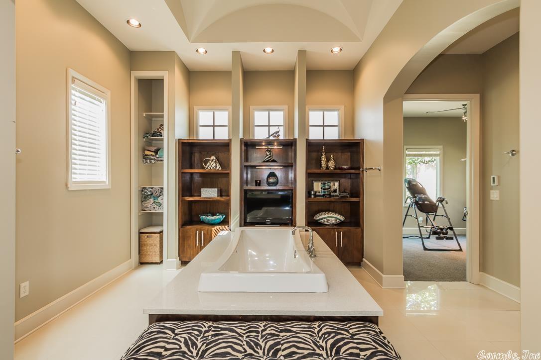 CHENAL VALLEY DEAUVILLE PLACE - Residential