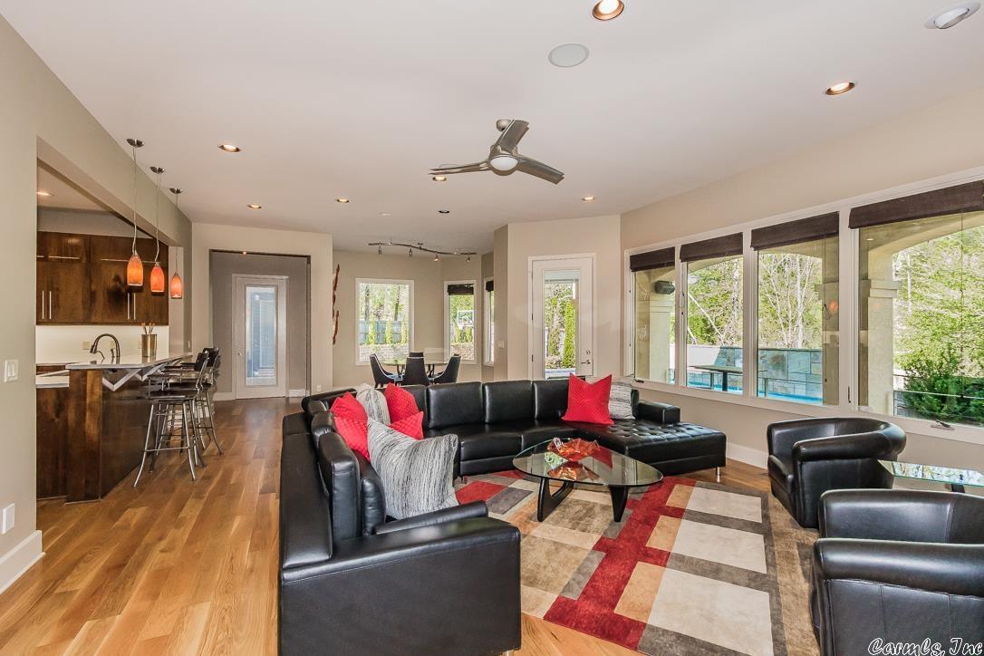 CHENAL VALLEY DEAUVILLE PLACE - Residential