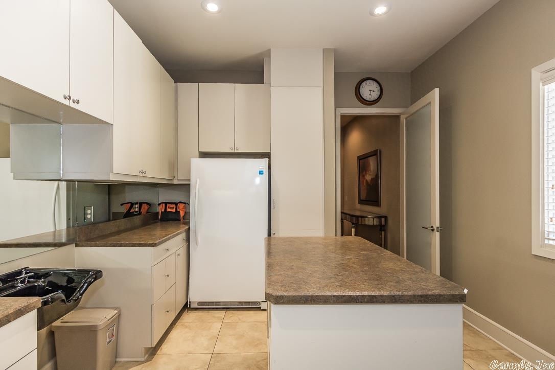 CHENAL VALLEY DEAUVILLE PLACE - Residential