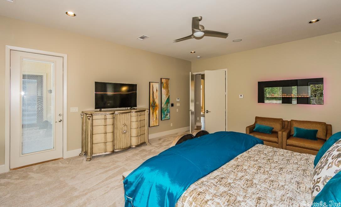 CHENAL VALLEY DEAUVILLE PLACE - Residential