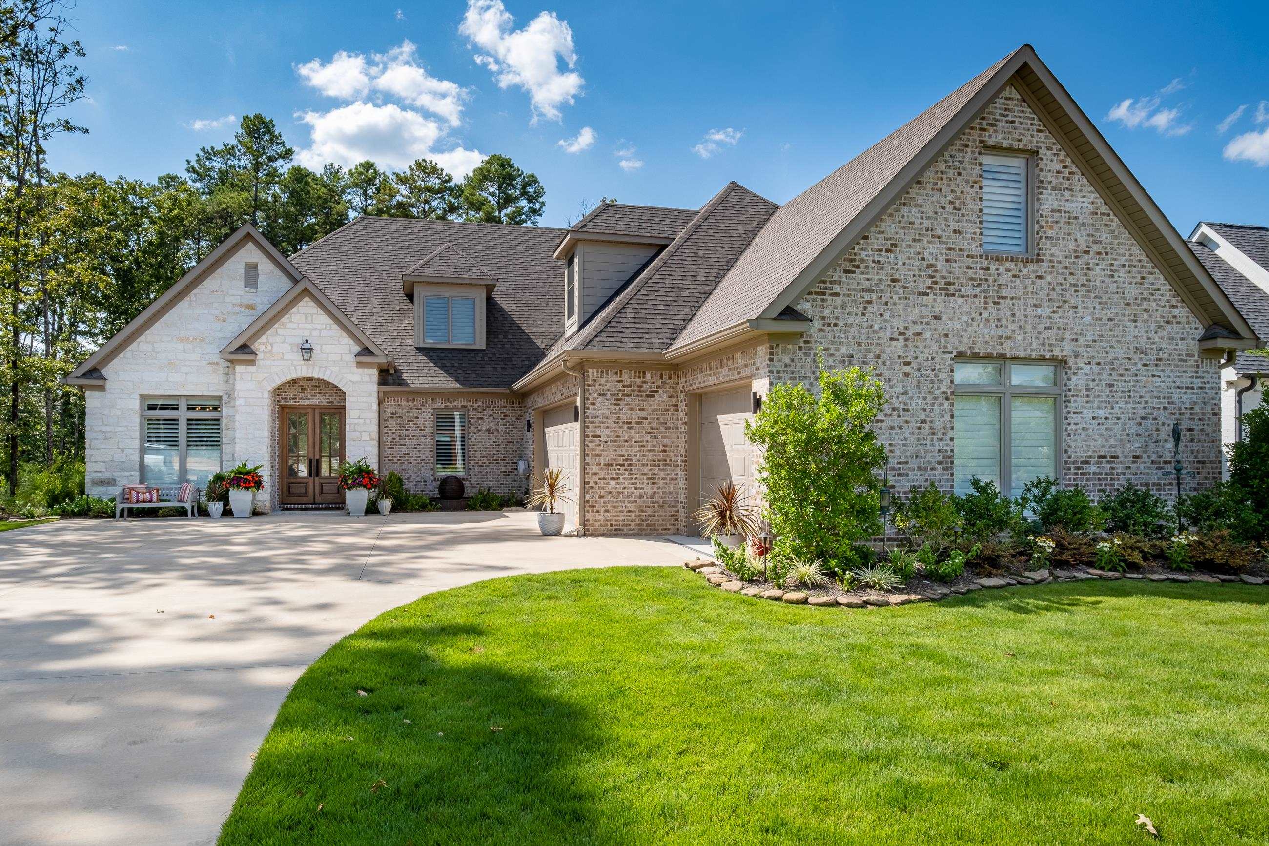 CHENAL VALLEY HALLEN COURT - Residential