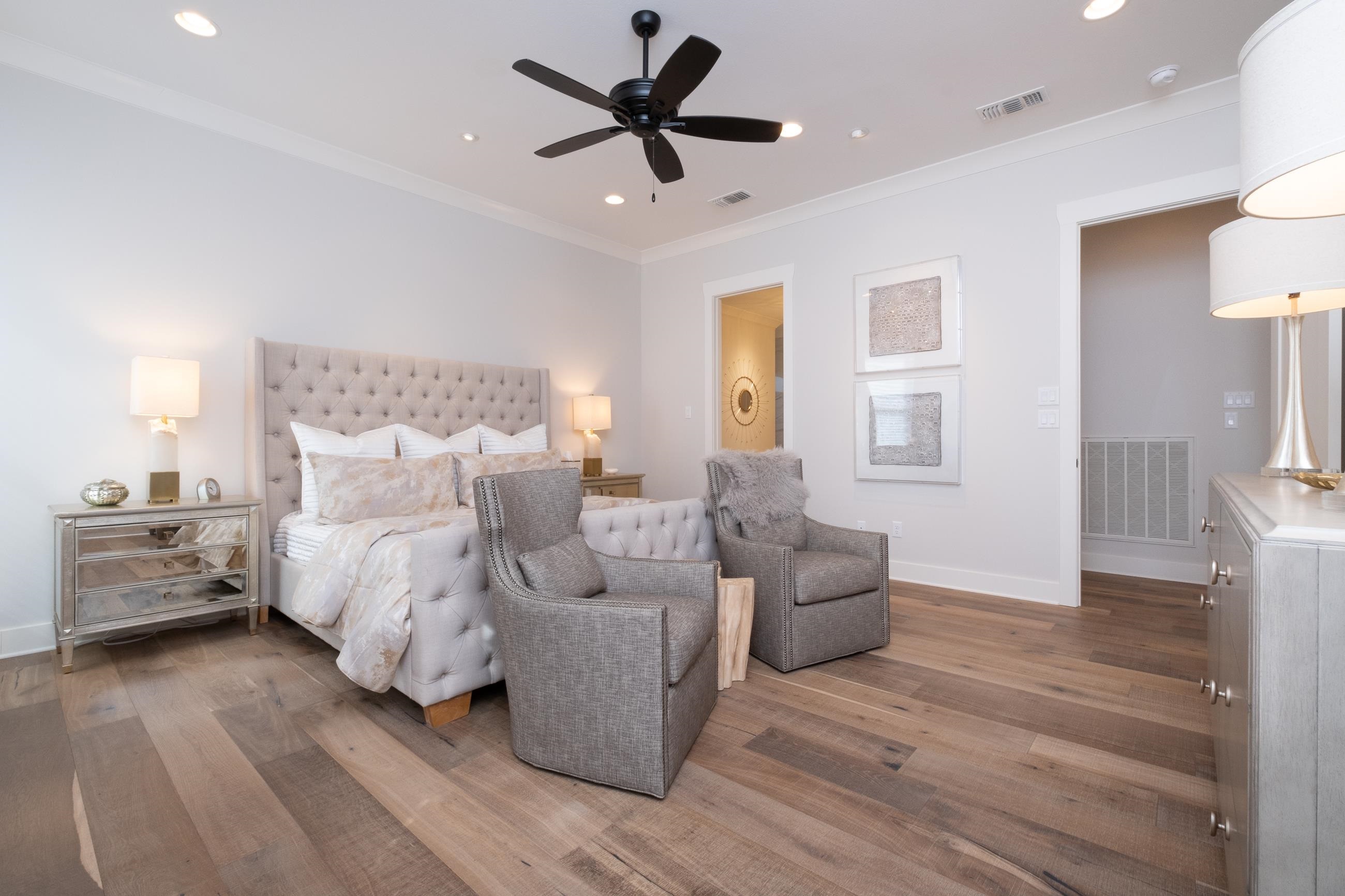 CHENAL VALLEY HALLEN COURT - Residential