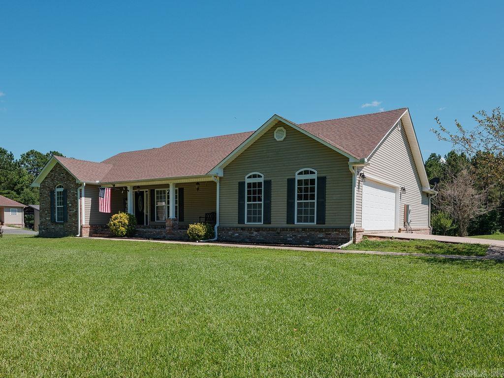 OLIVIA ESTATES - Residential