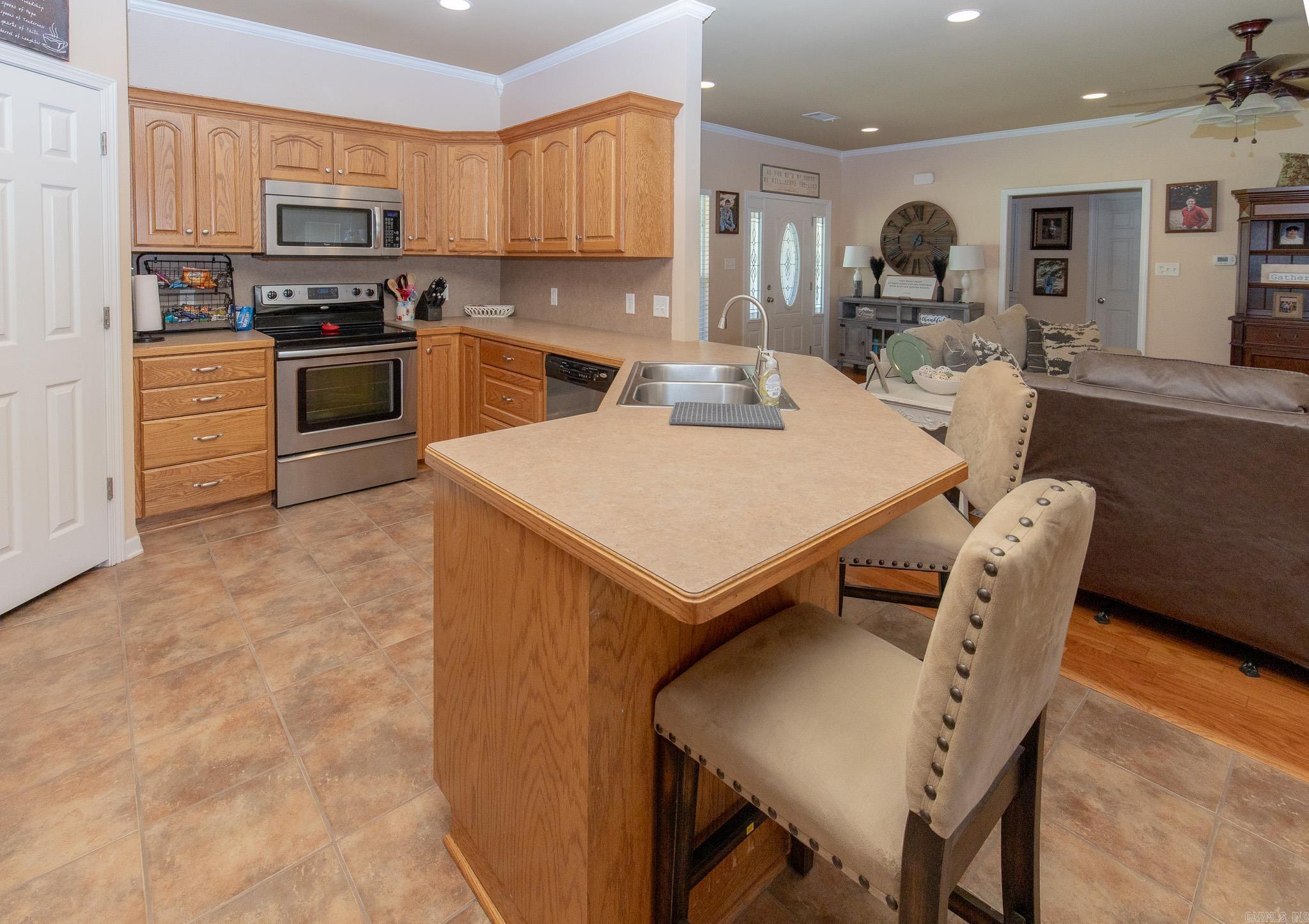 OLIVIA ESTATES - Residential