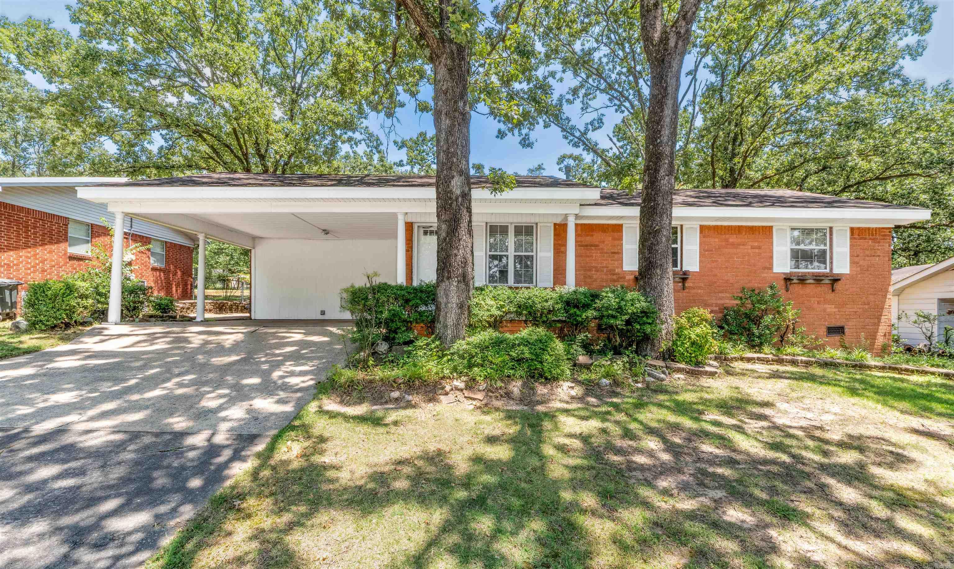 PARK HILL - Residential
