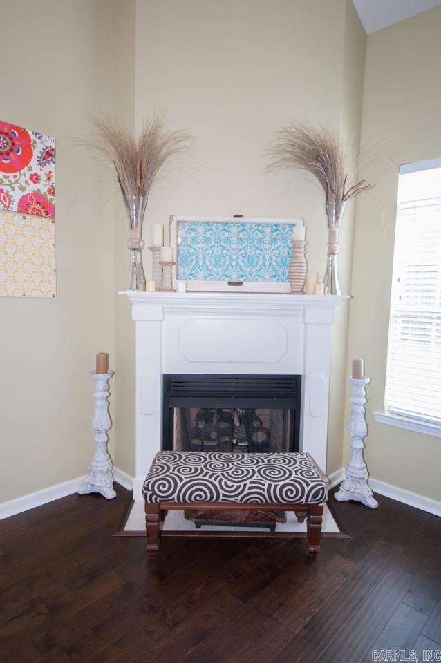 DIAMOND POINTE - Residential