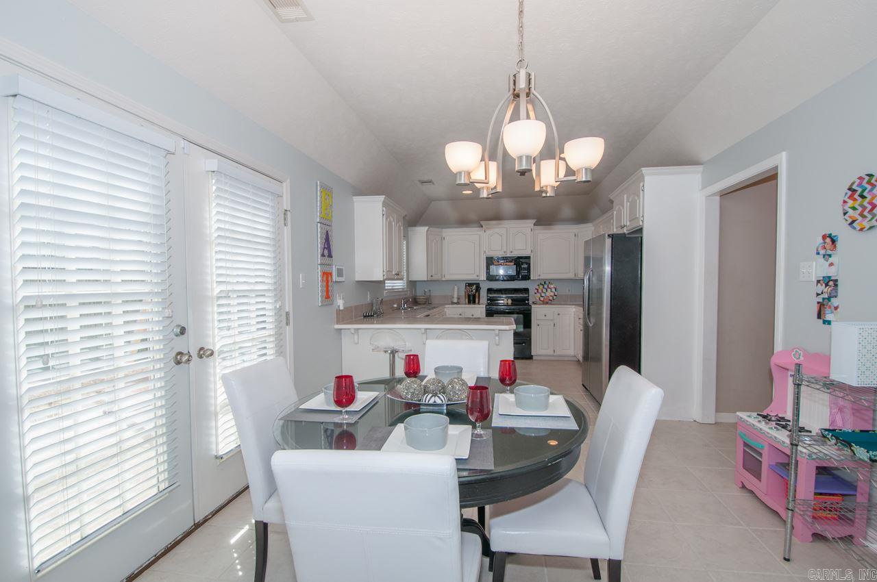 DIAMOND POINTE - Residential