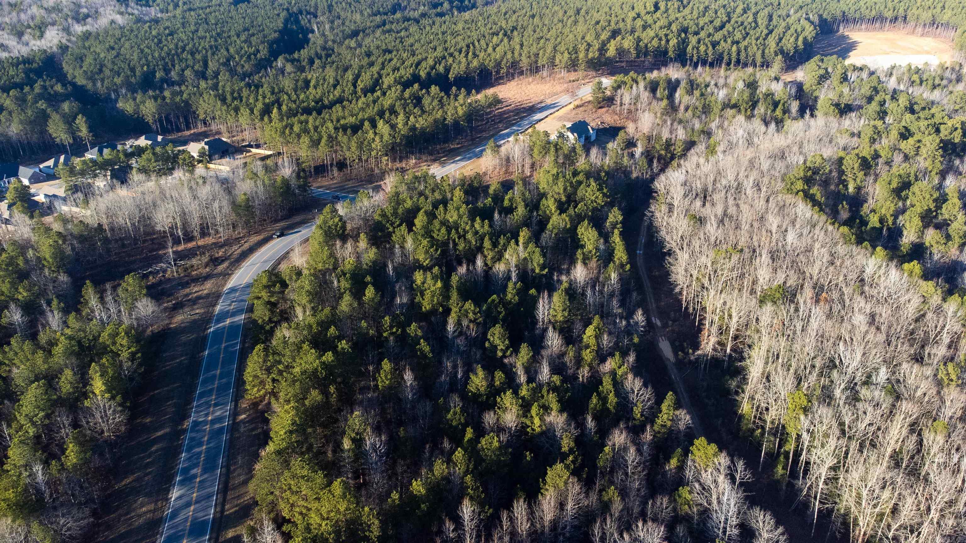 THE ESTATES AT PARKWAY TRAILS - Land