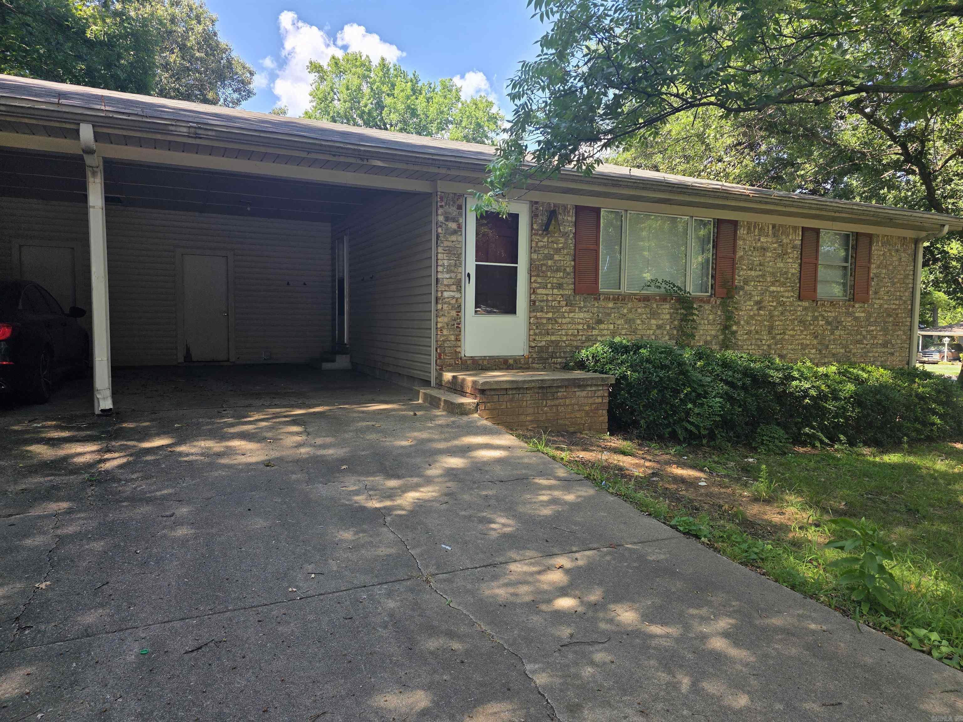 Oak View Annex #1 - Residential Lease