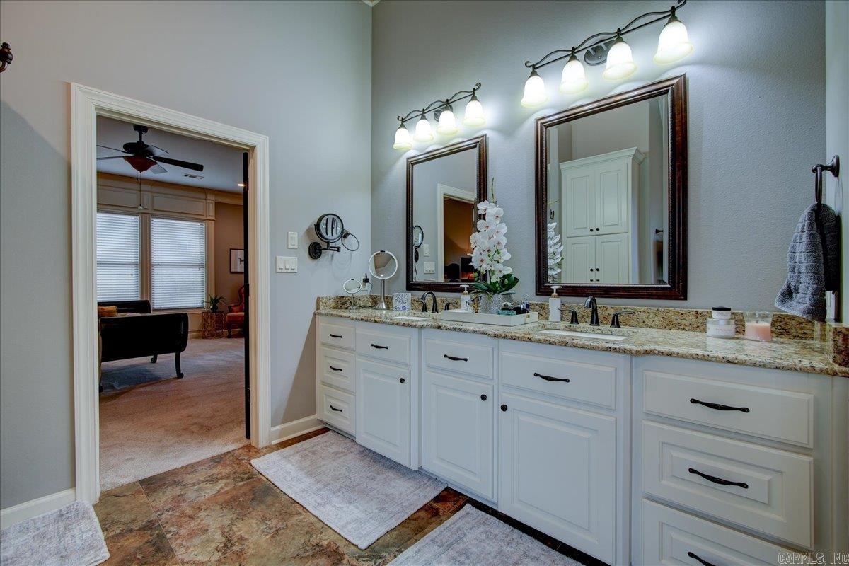 WEST WINDS UNIT - Residential