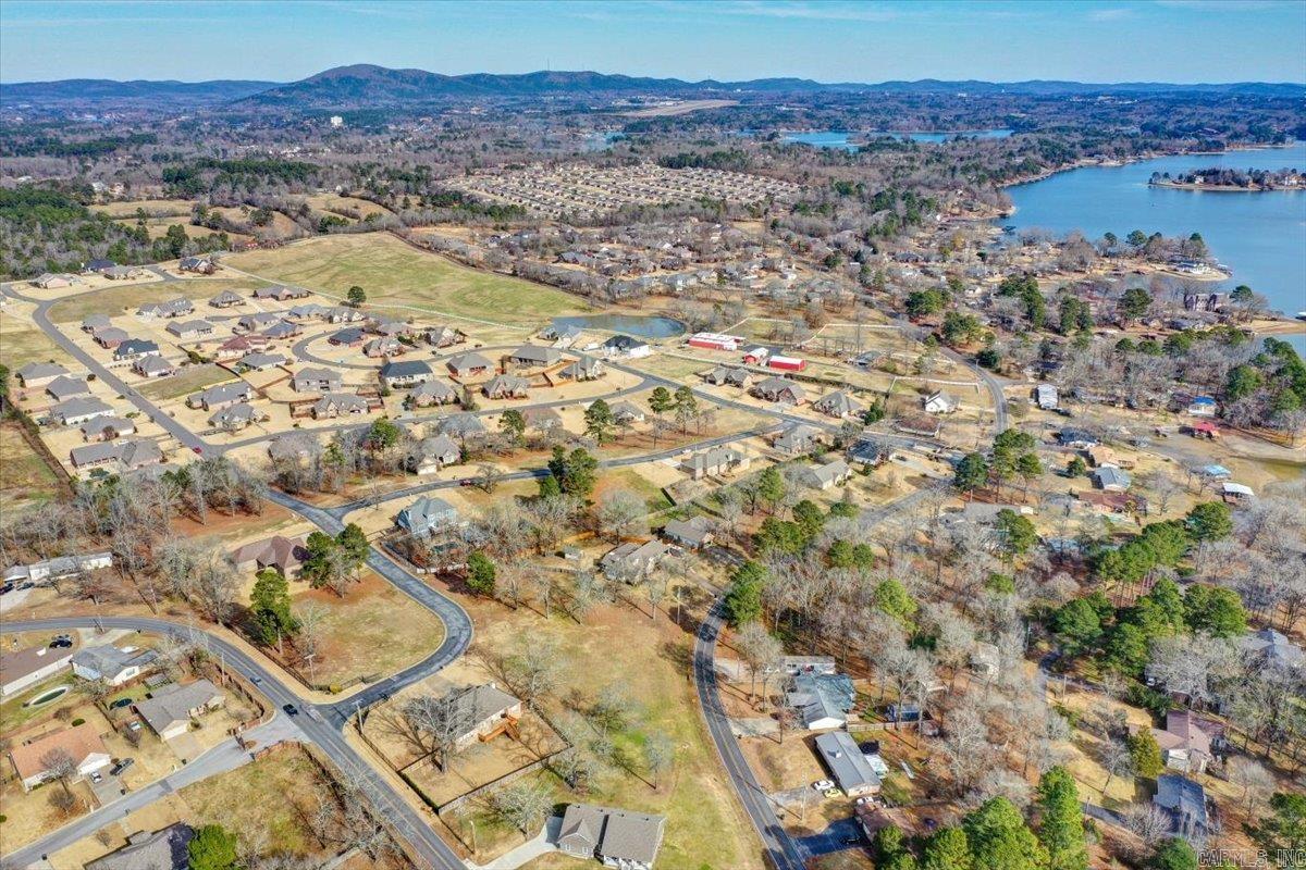 WEST WINDS UNIT - Residential
