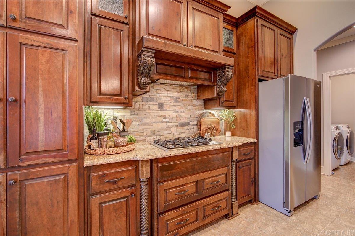 WEST WINDS UNIT - Residential