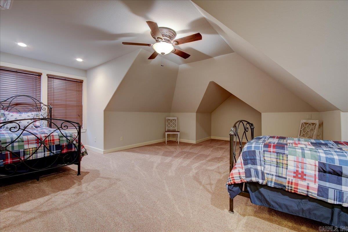 WEST WINDS UNIT - Residential