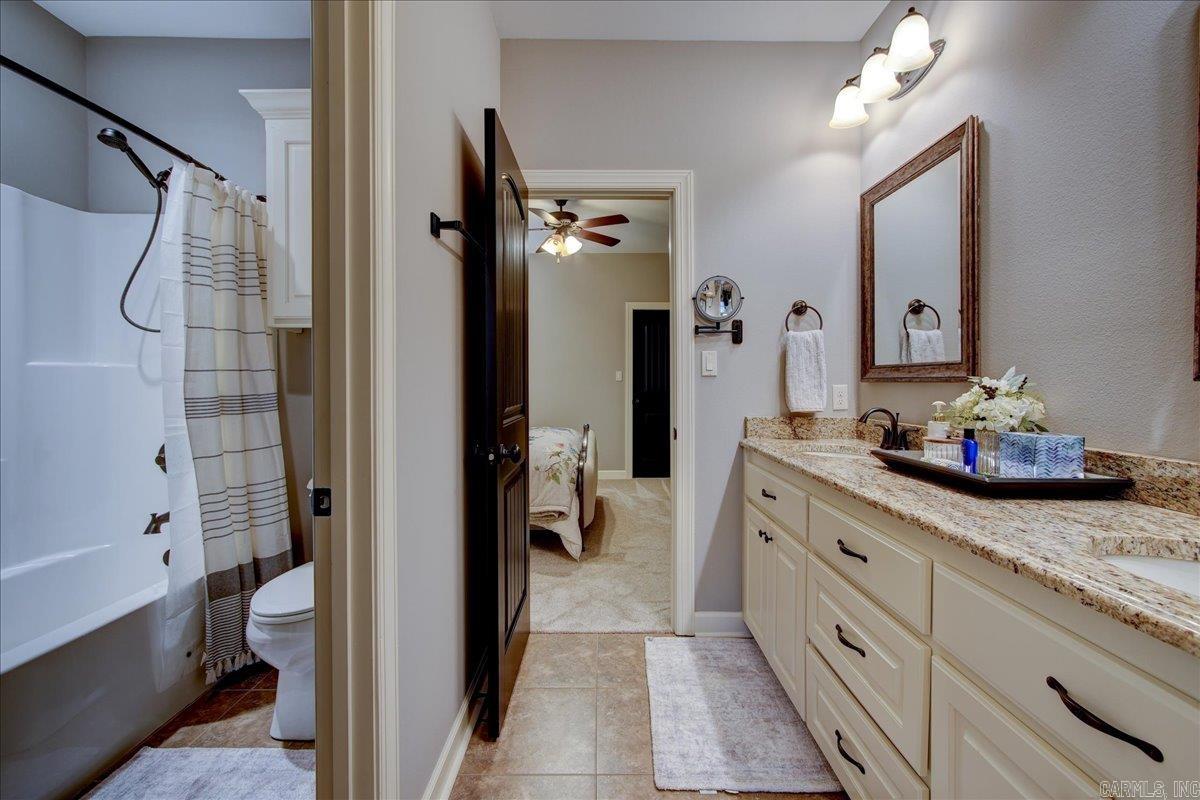 WEST WINDS UNIT - Residential