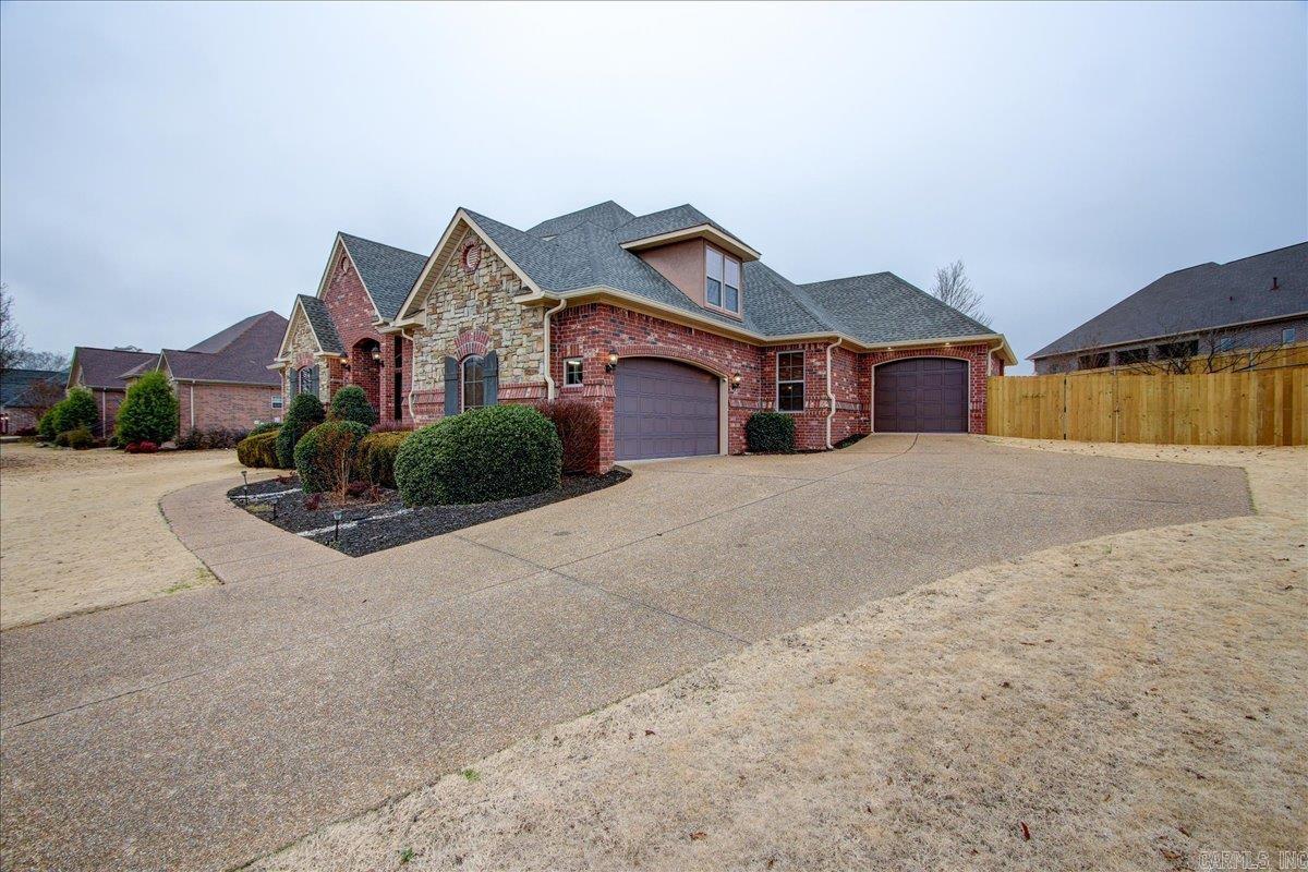 WEST WINDS UNIT - Residential