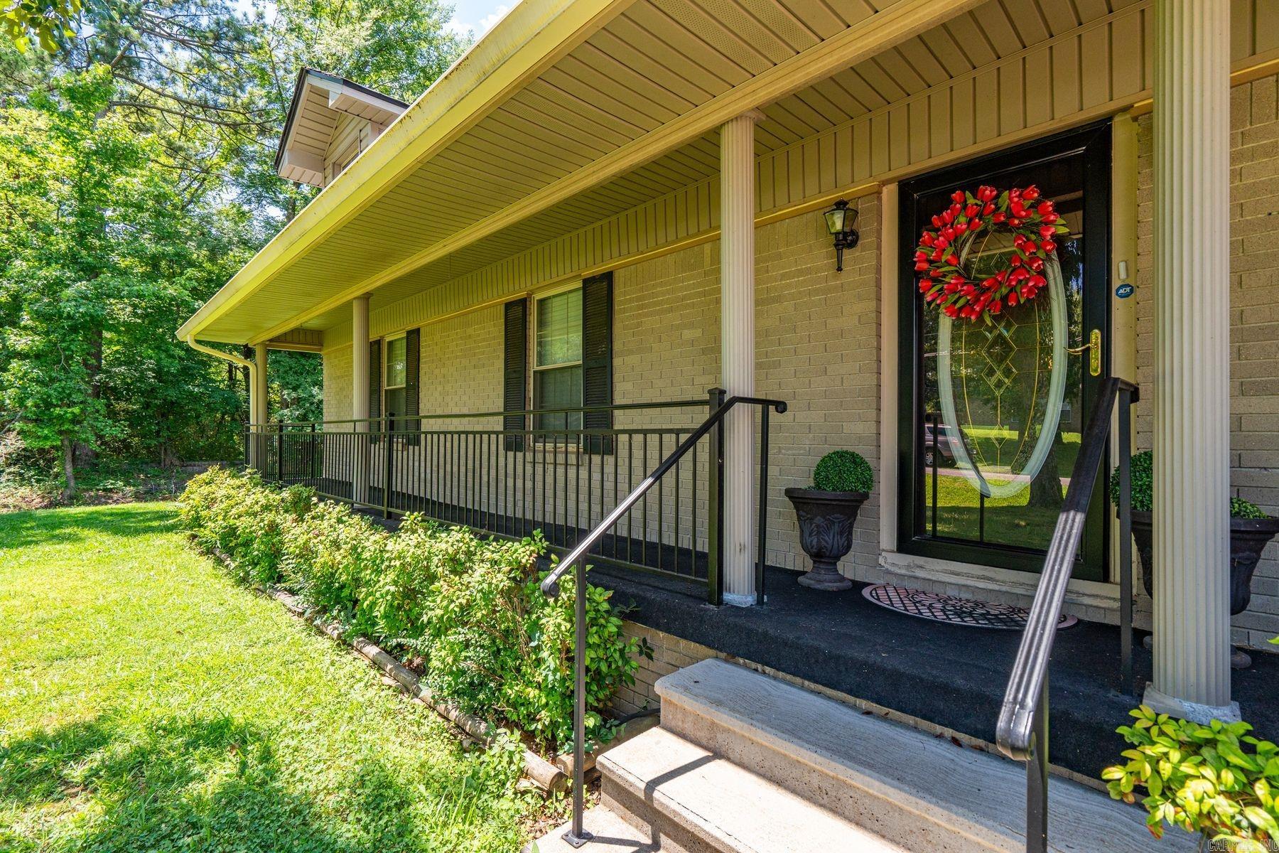 FOREST HEIGHTS - Residential