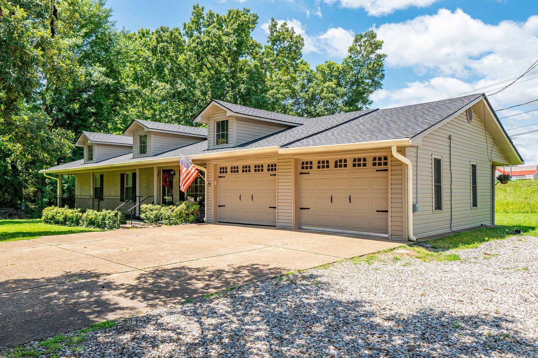 FOREST HEIGHTS - Residential