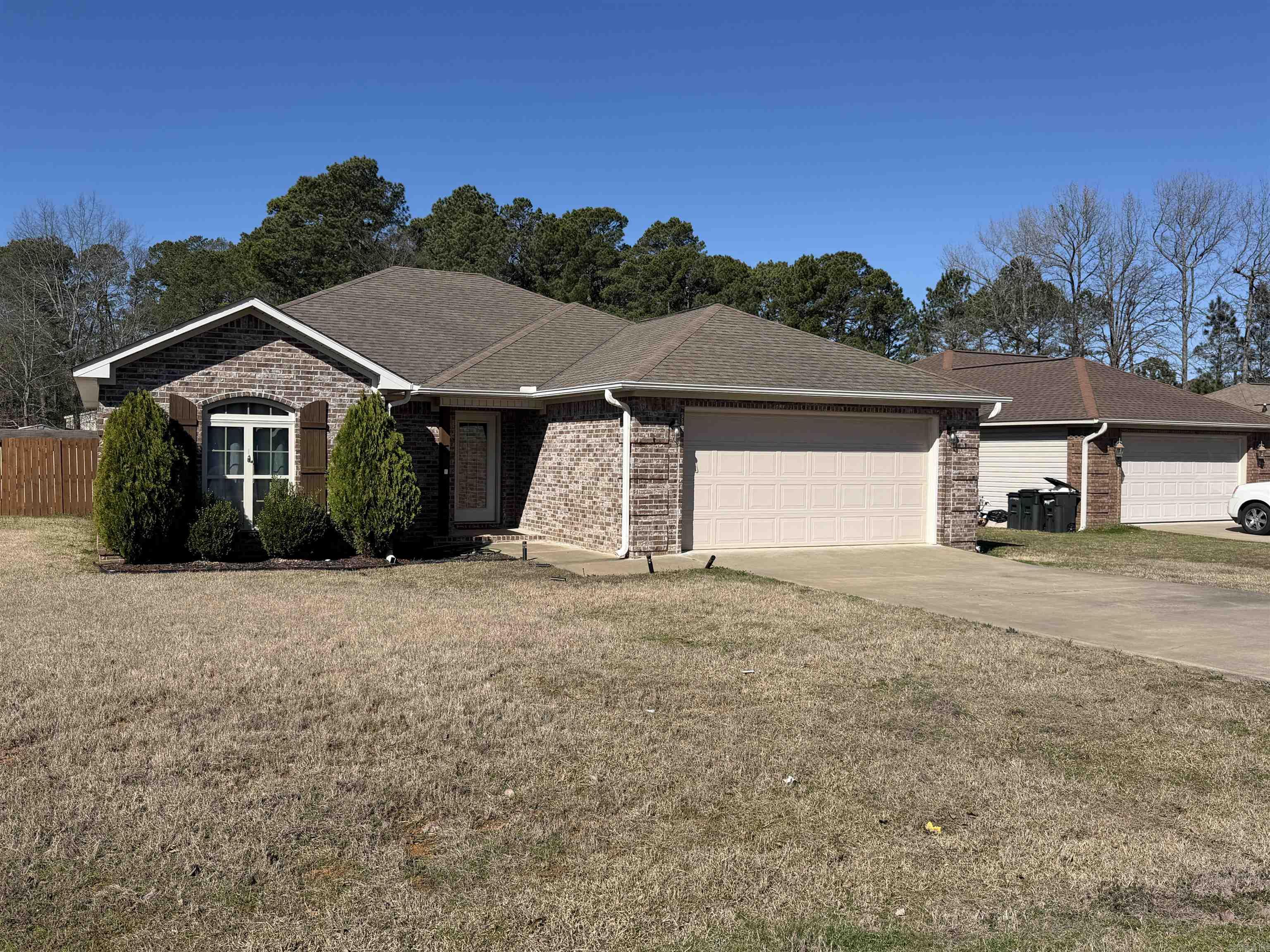 SMOKEY RIDGE - Residential