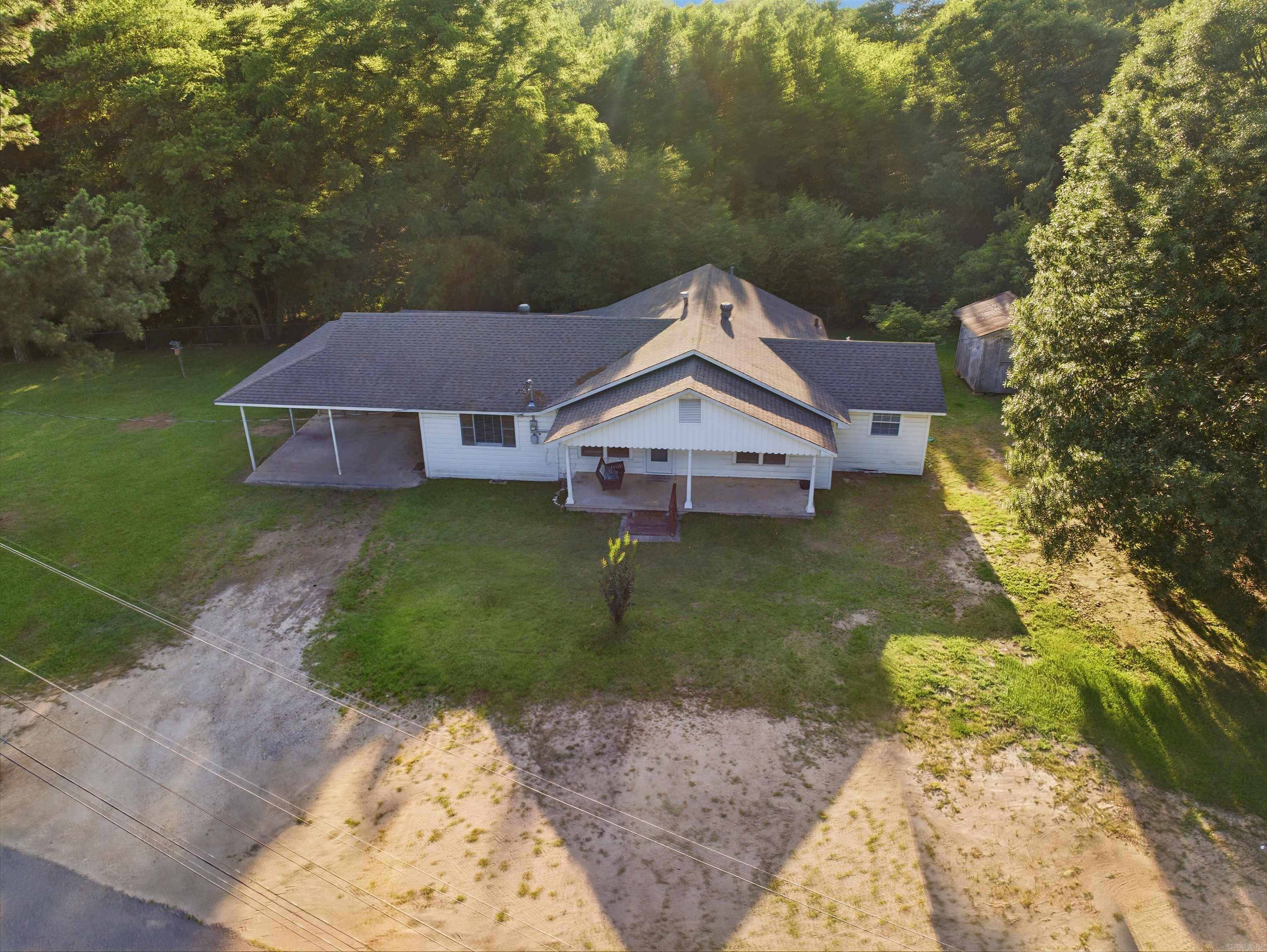 BENTON - Residential