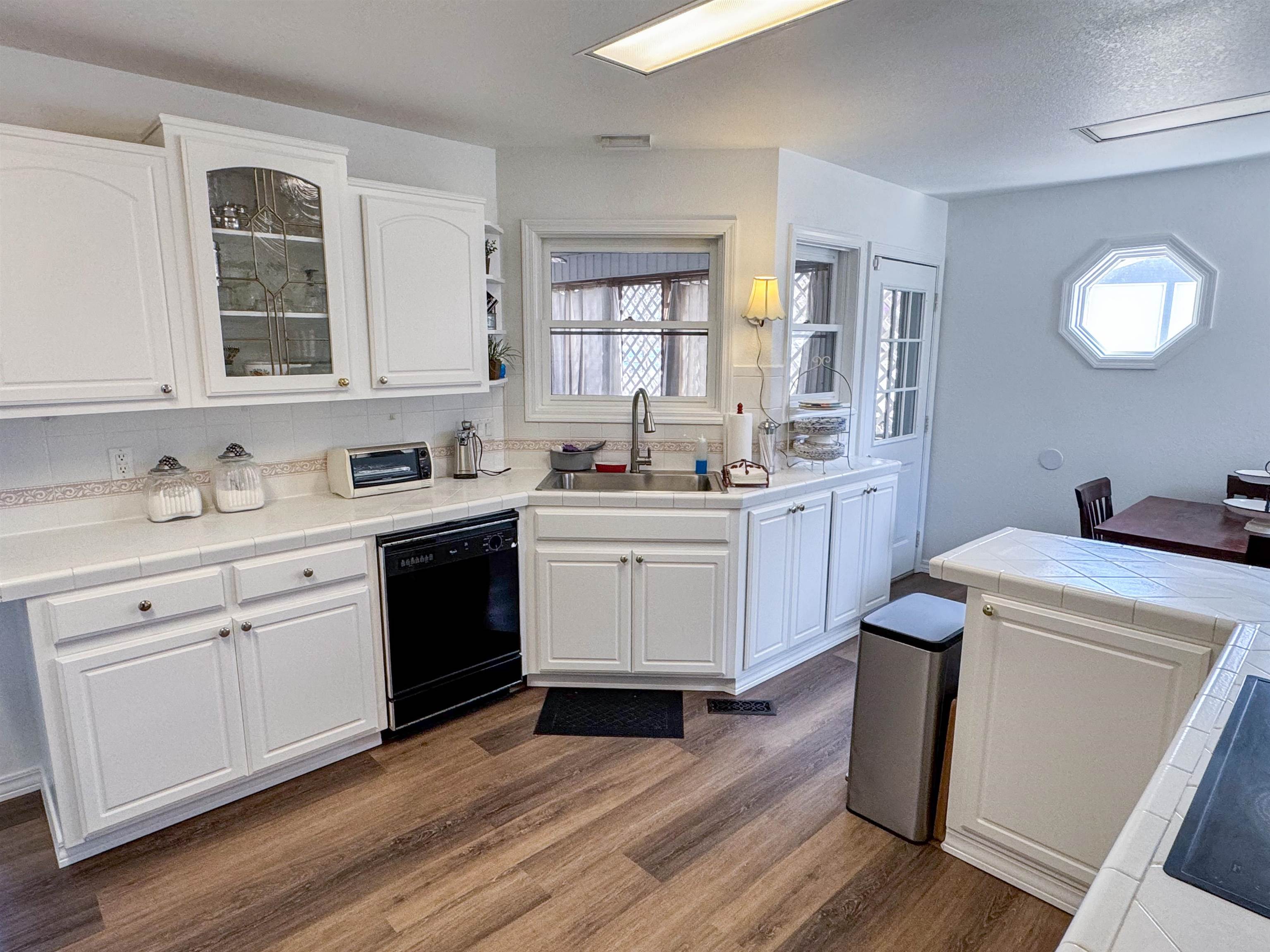 SOUTH SHORE - Residential
