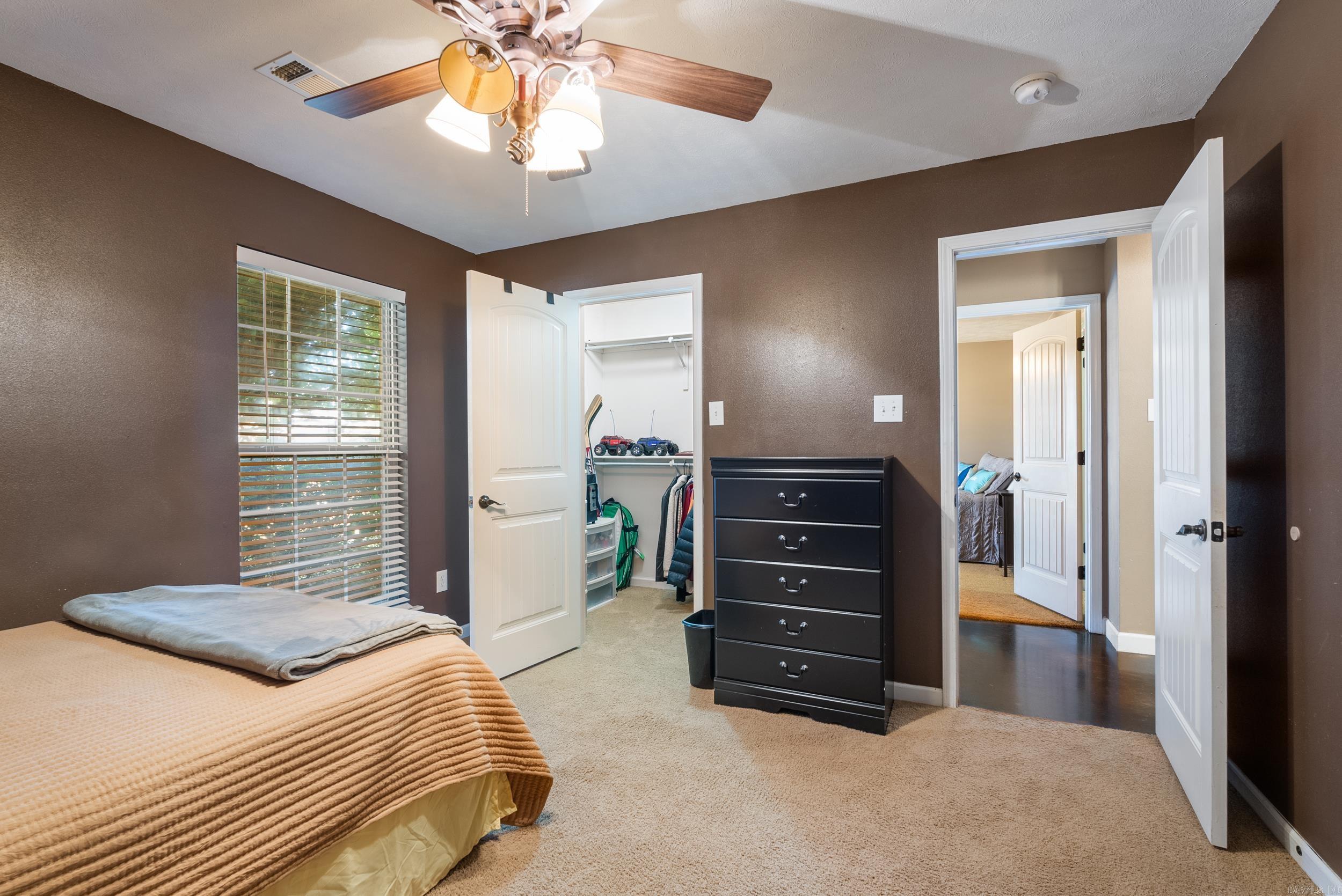 Cedar Knolls Loop - Residential