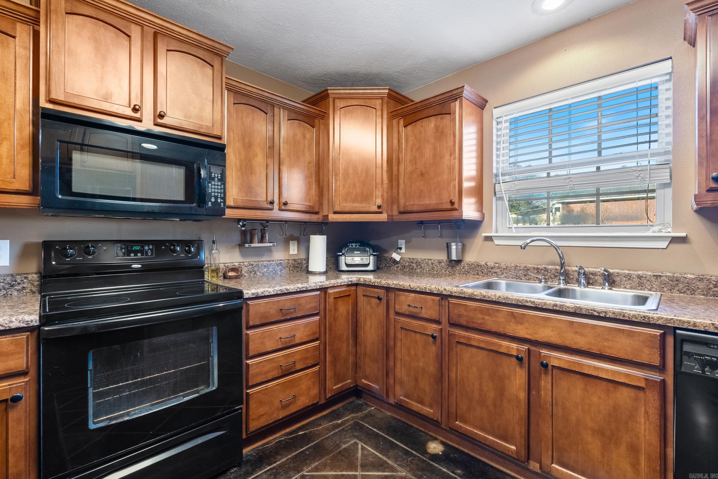 Cedar Knolls Loop - Residential