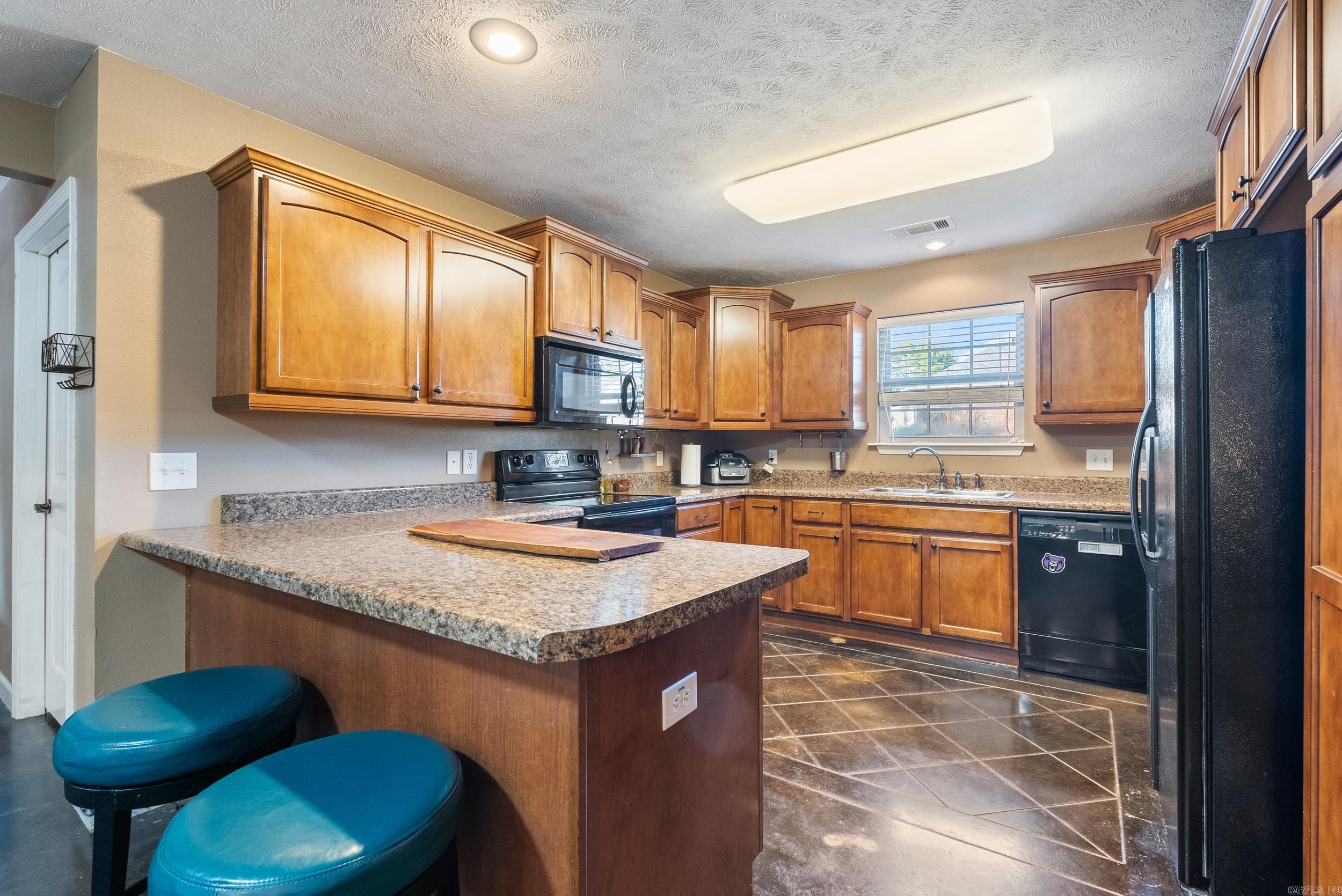 Cedar Knolls Loop - Residential