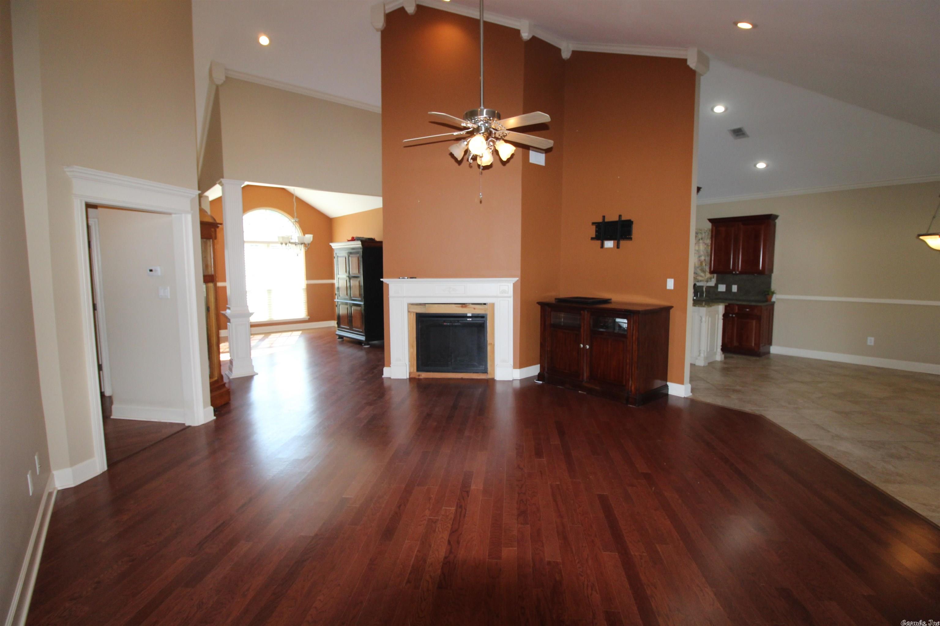 SILVER SPRINGS PH I - Residential