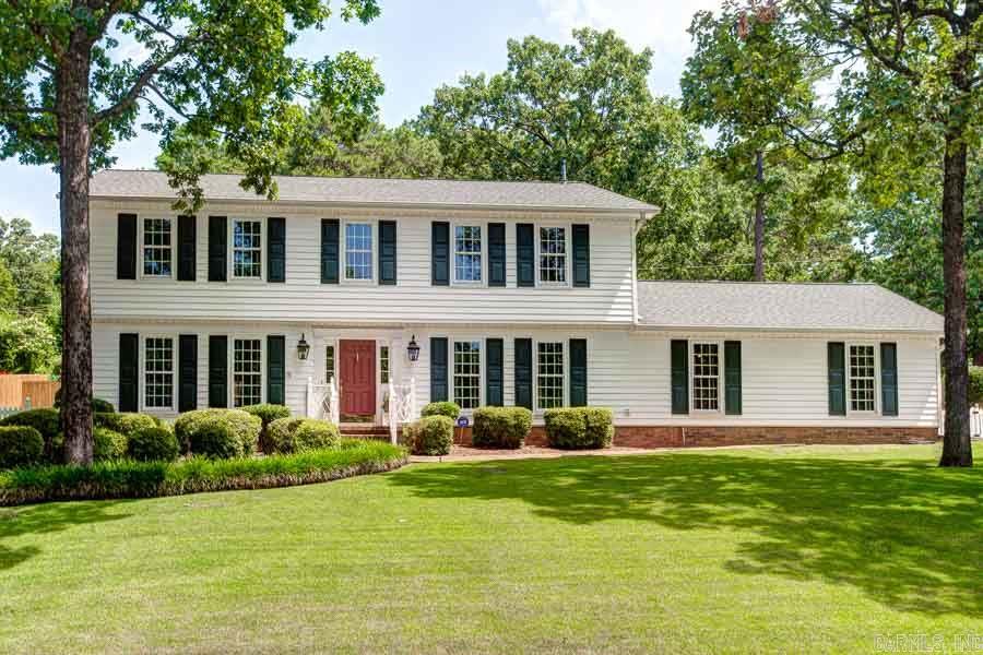 Beautiful home with 4 bedrooms and 2.5 bathrooms.