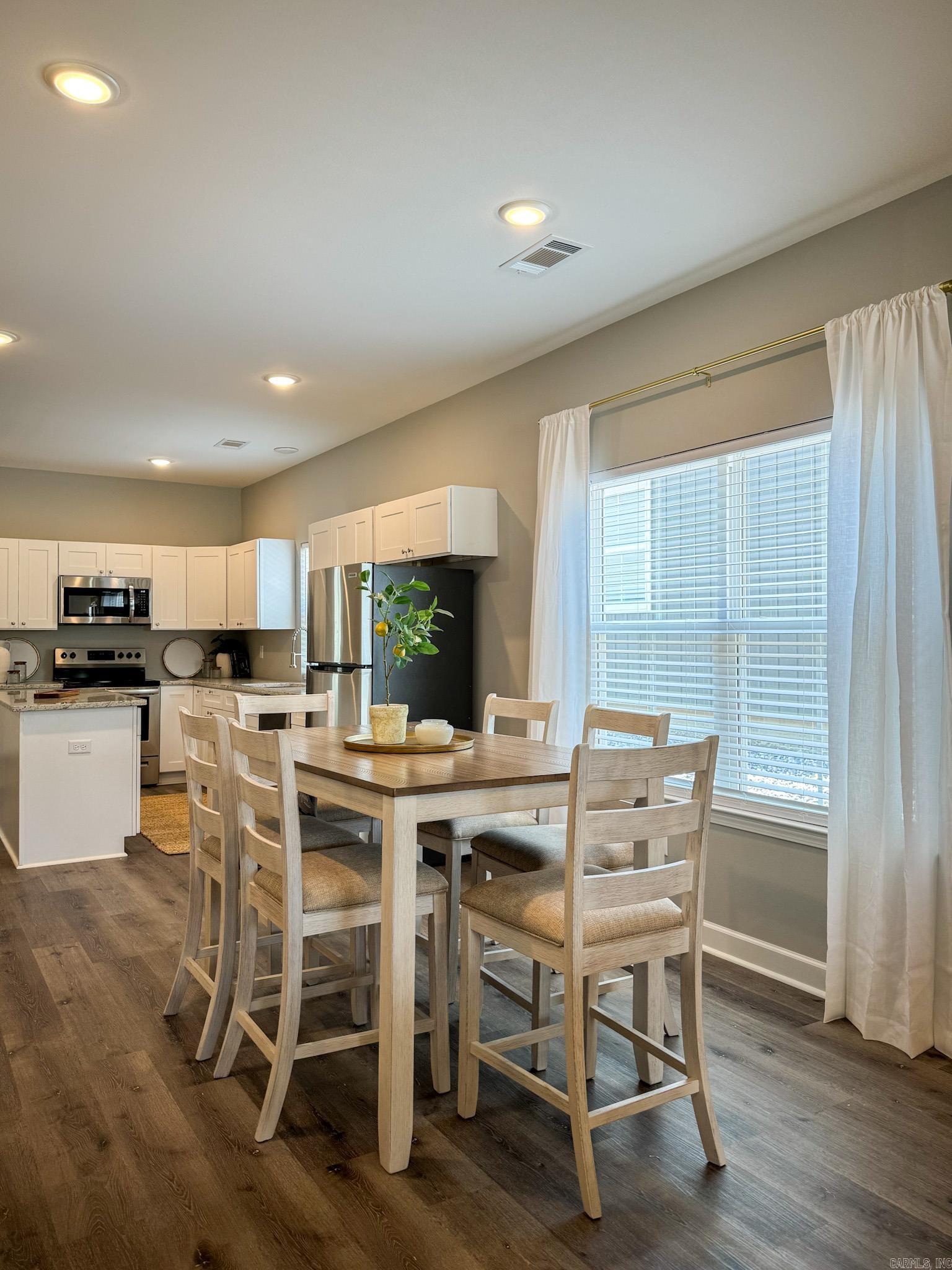 Leawood - Residential Income