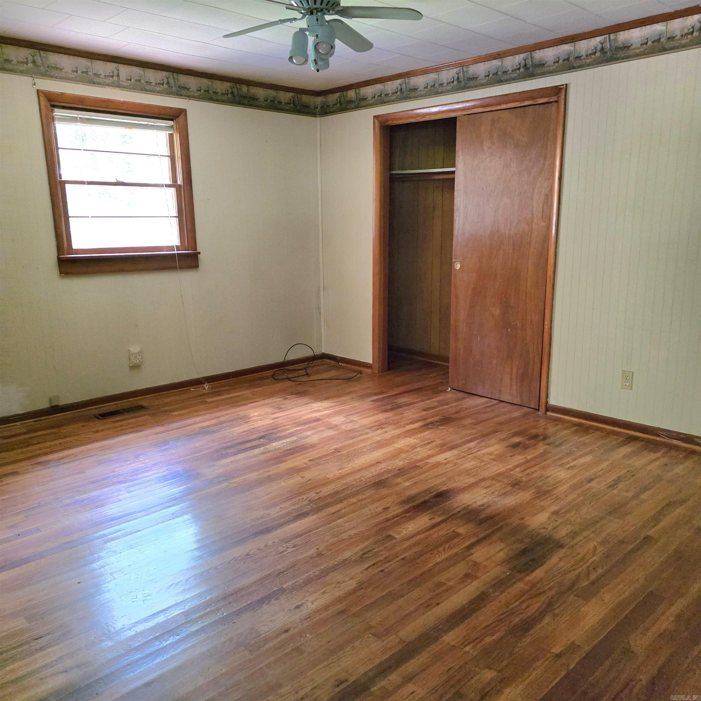 CHICKASAW - Residential