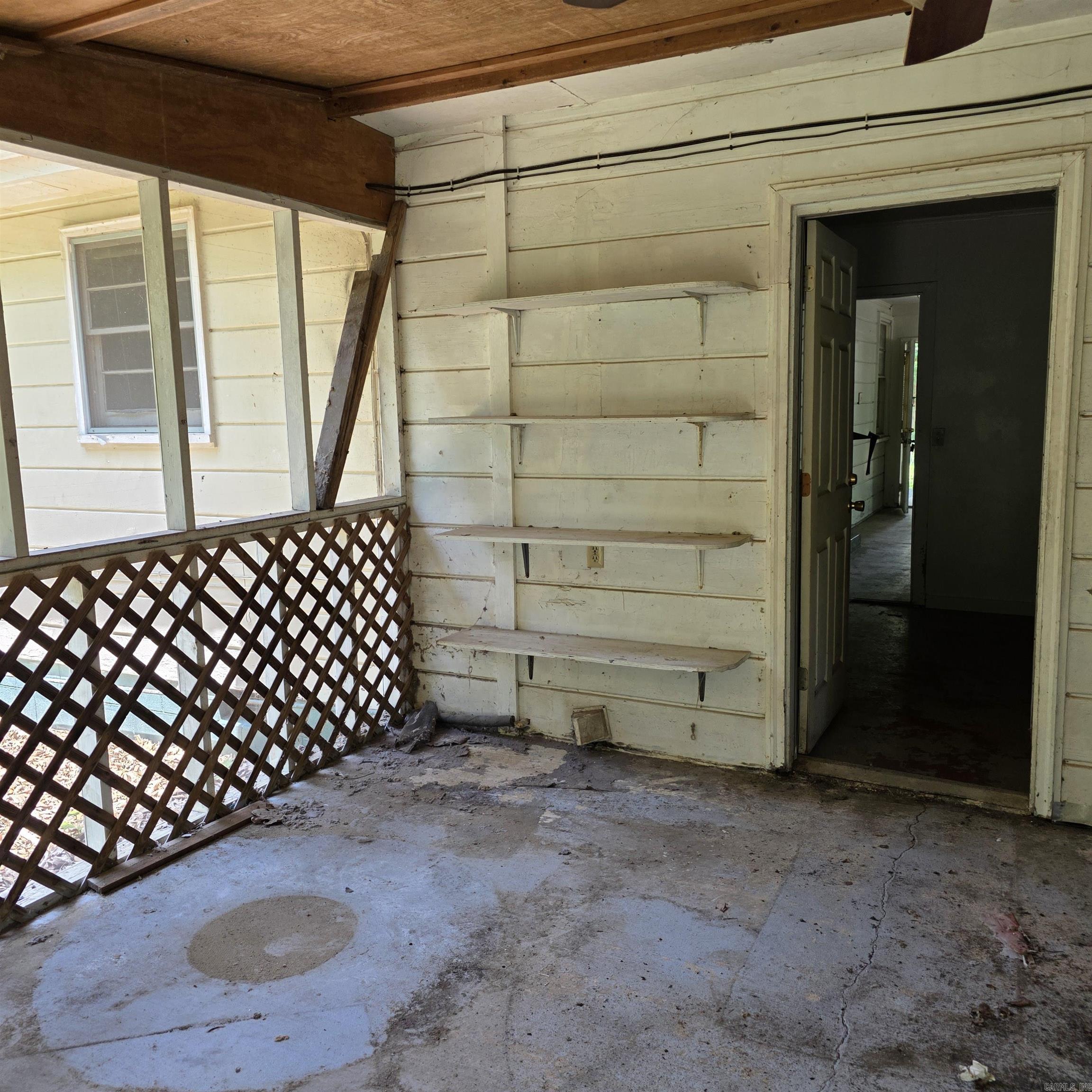 CHICKASAW - Residential