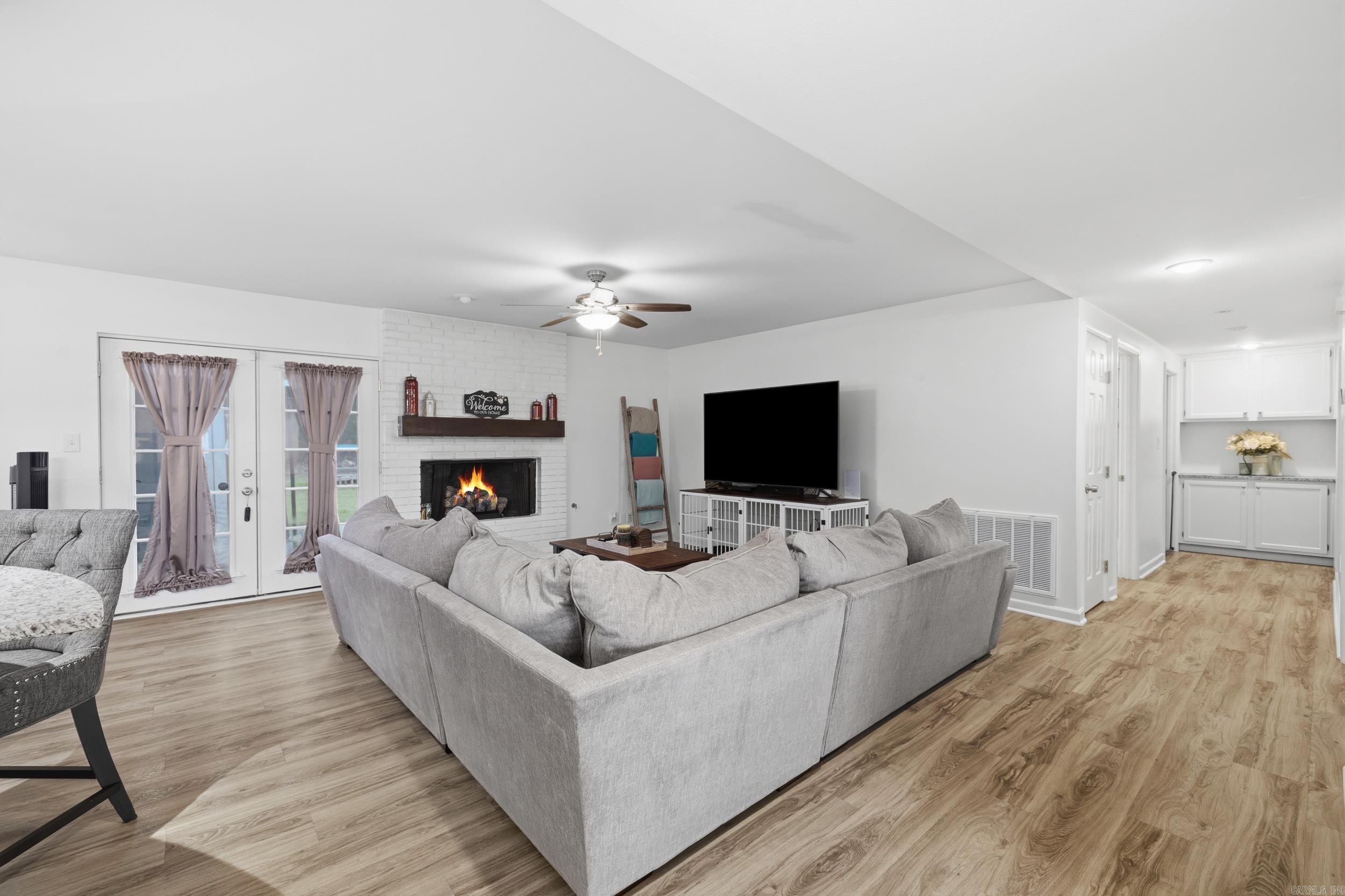 CARMALOT ACRES - Residential