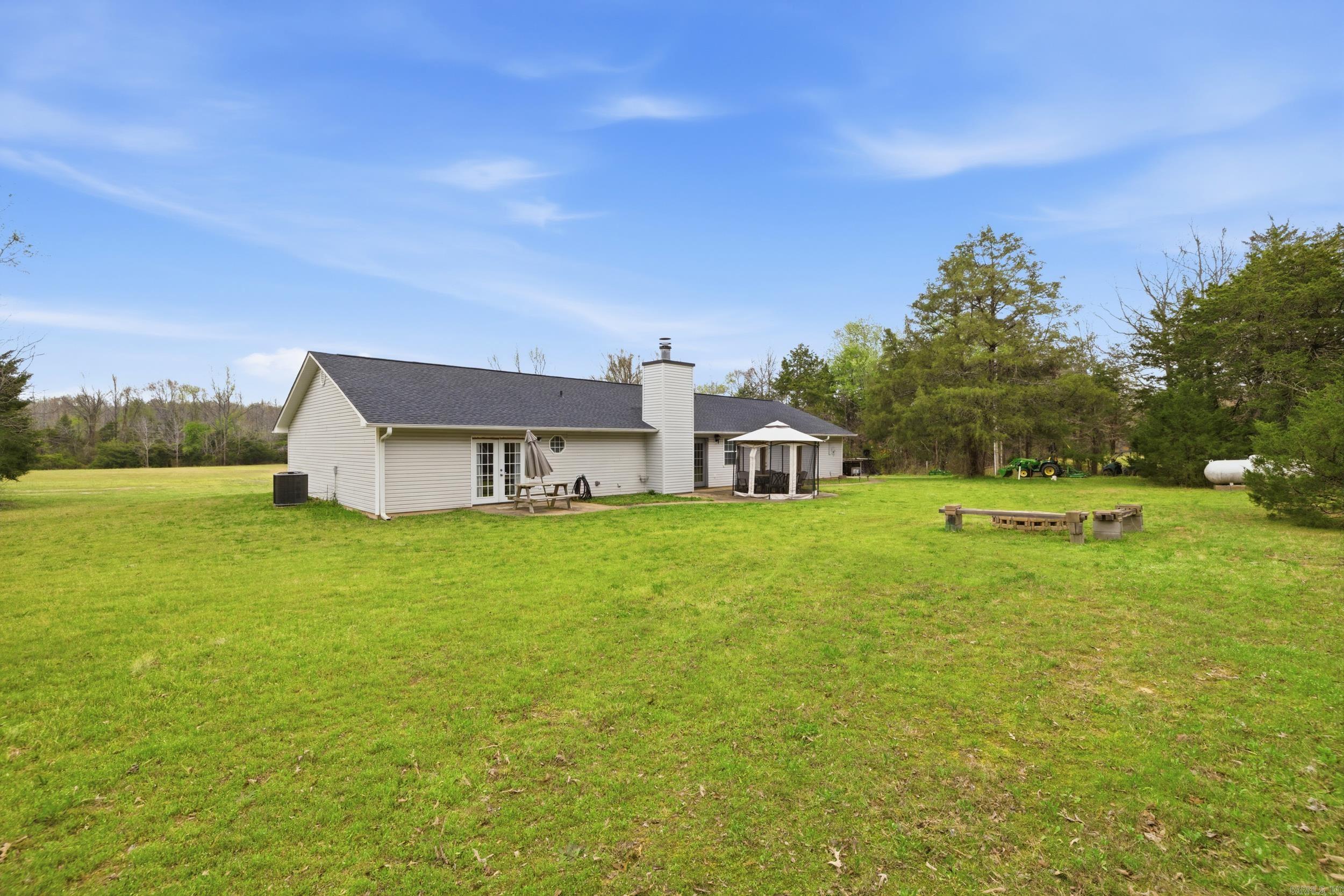 CARMALOT ACRES - Residential