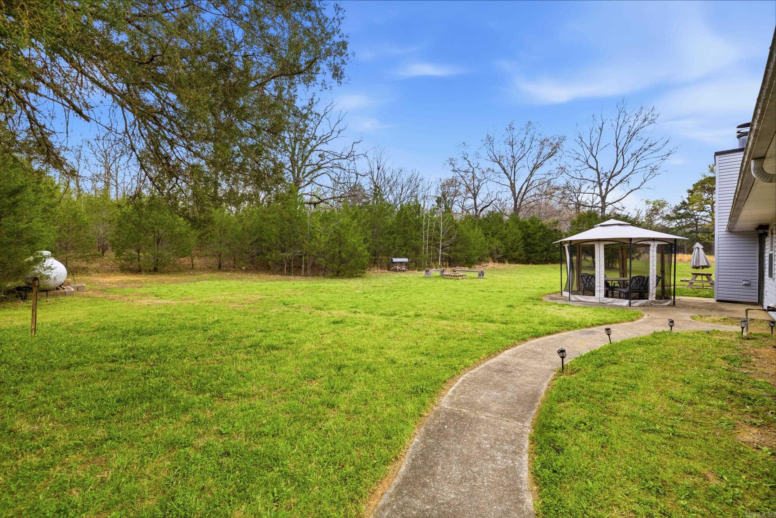 CARMALOT ACRES - Residential