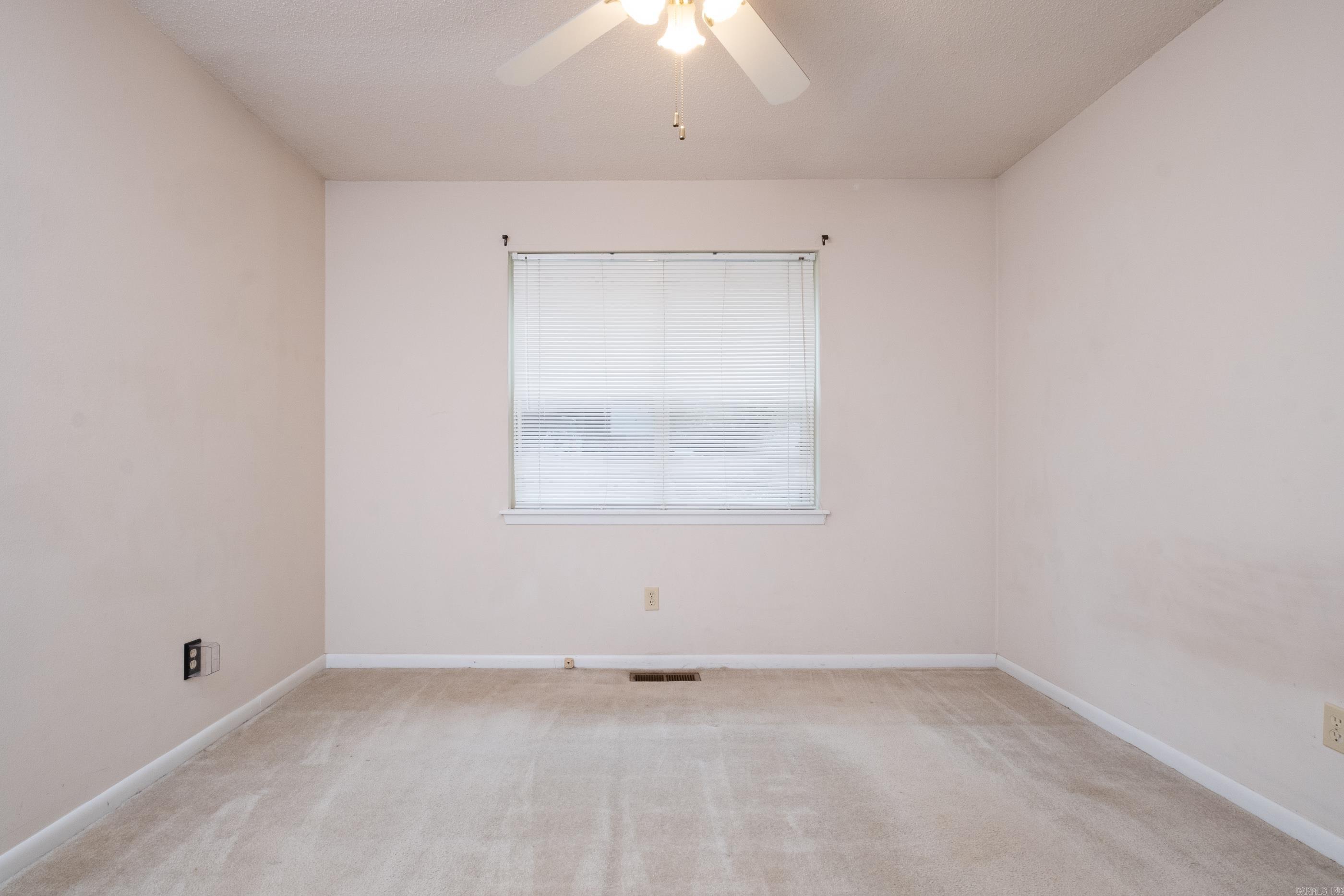 GIBRALTER HGTS - Residential