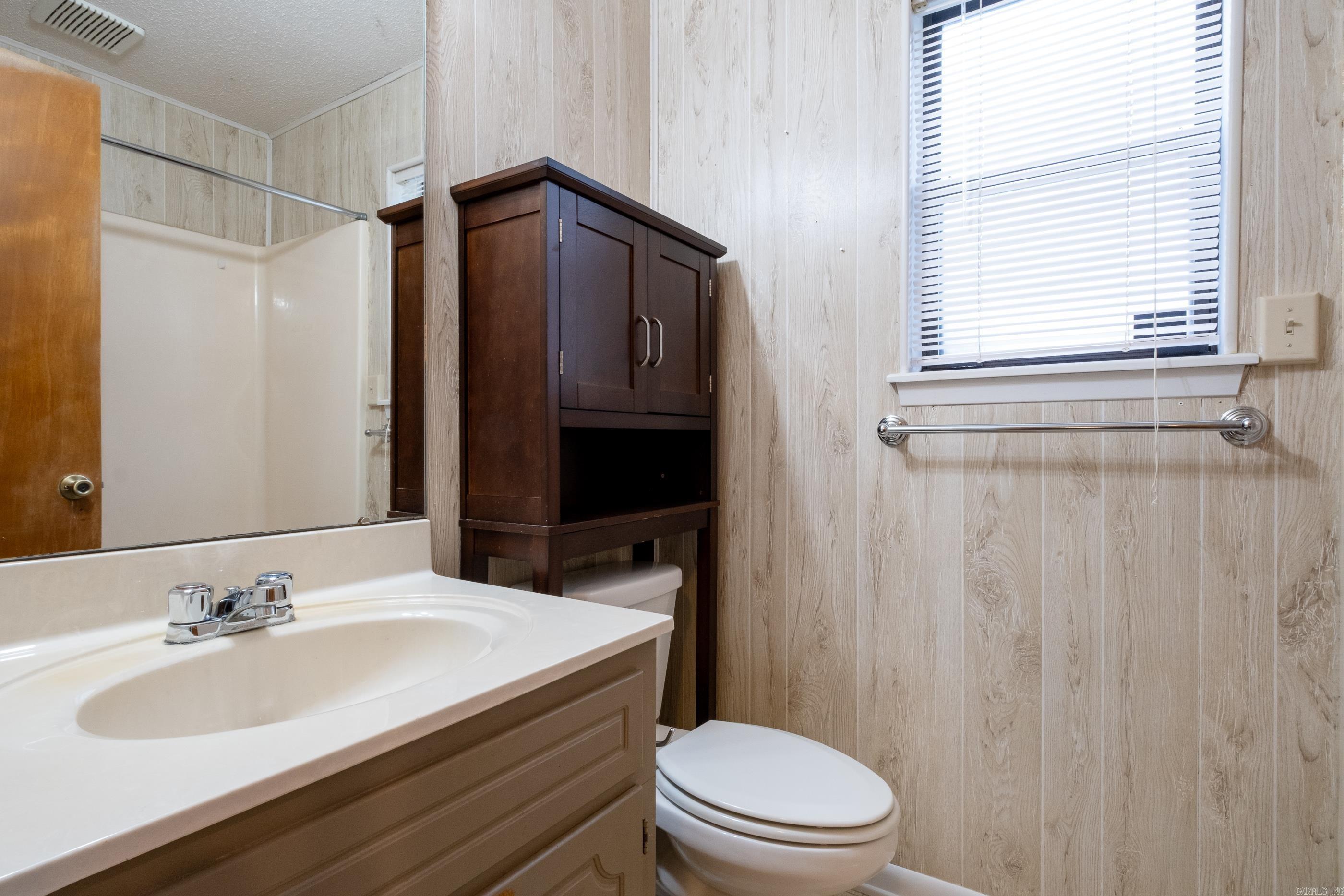GIBRALTER HGTS - Residential