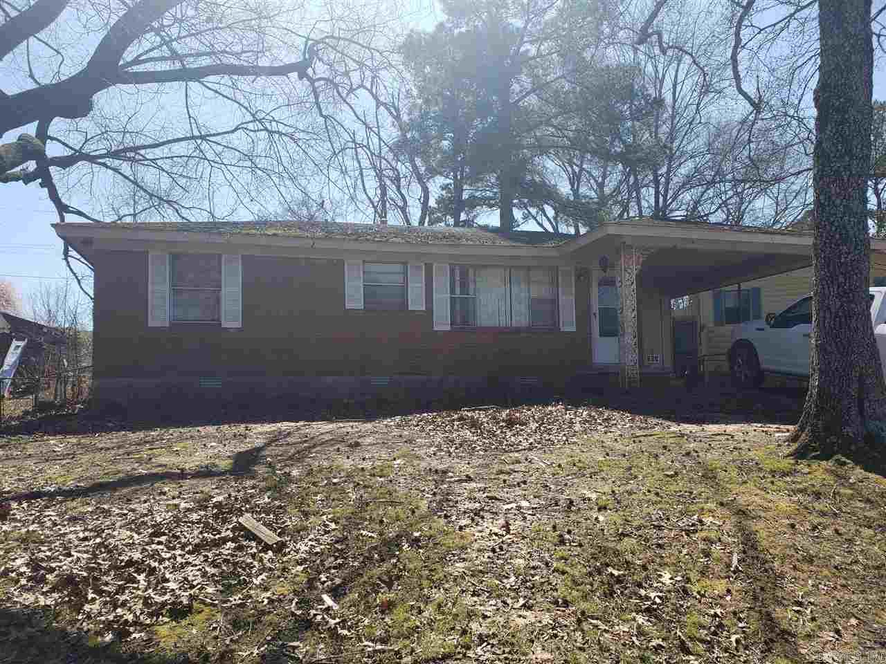 3 Bedroom 1.5 Bath home located close to elementary school