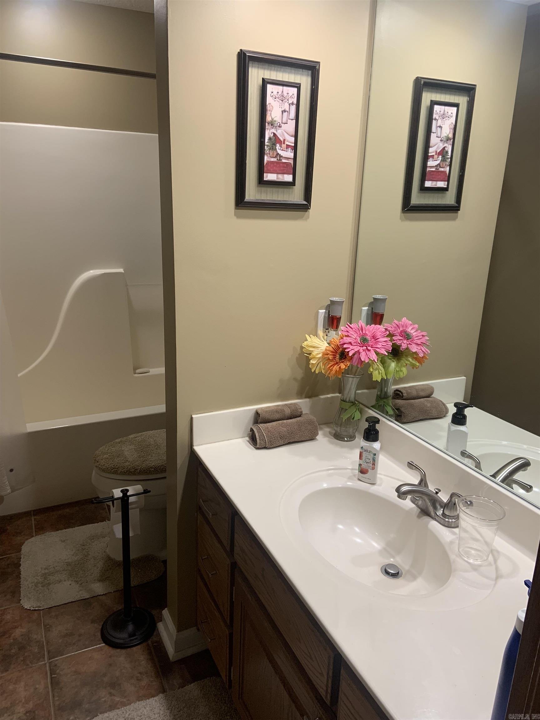 QUAIL MEADOWS - Residential