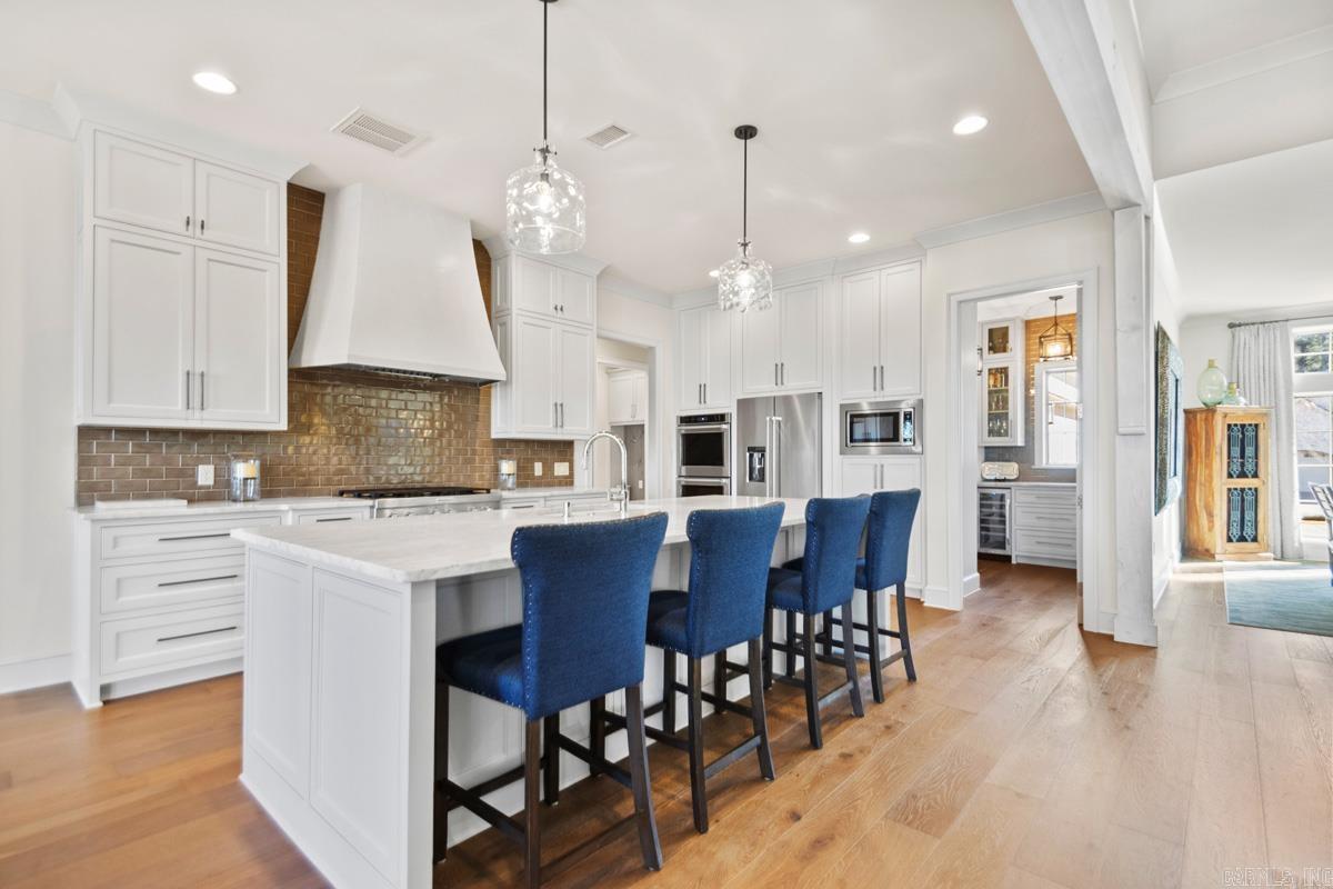 CHENAL VALLEY "FALSTONE COURT" - Residential