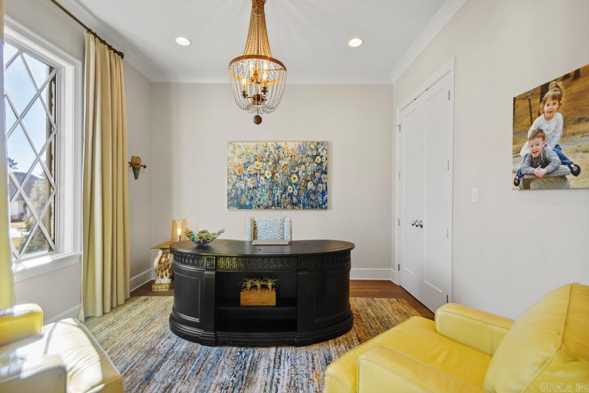 CHENAL VALLEY "FALSTONE COURT" - Residential