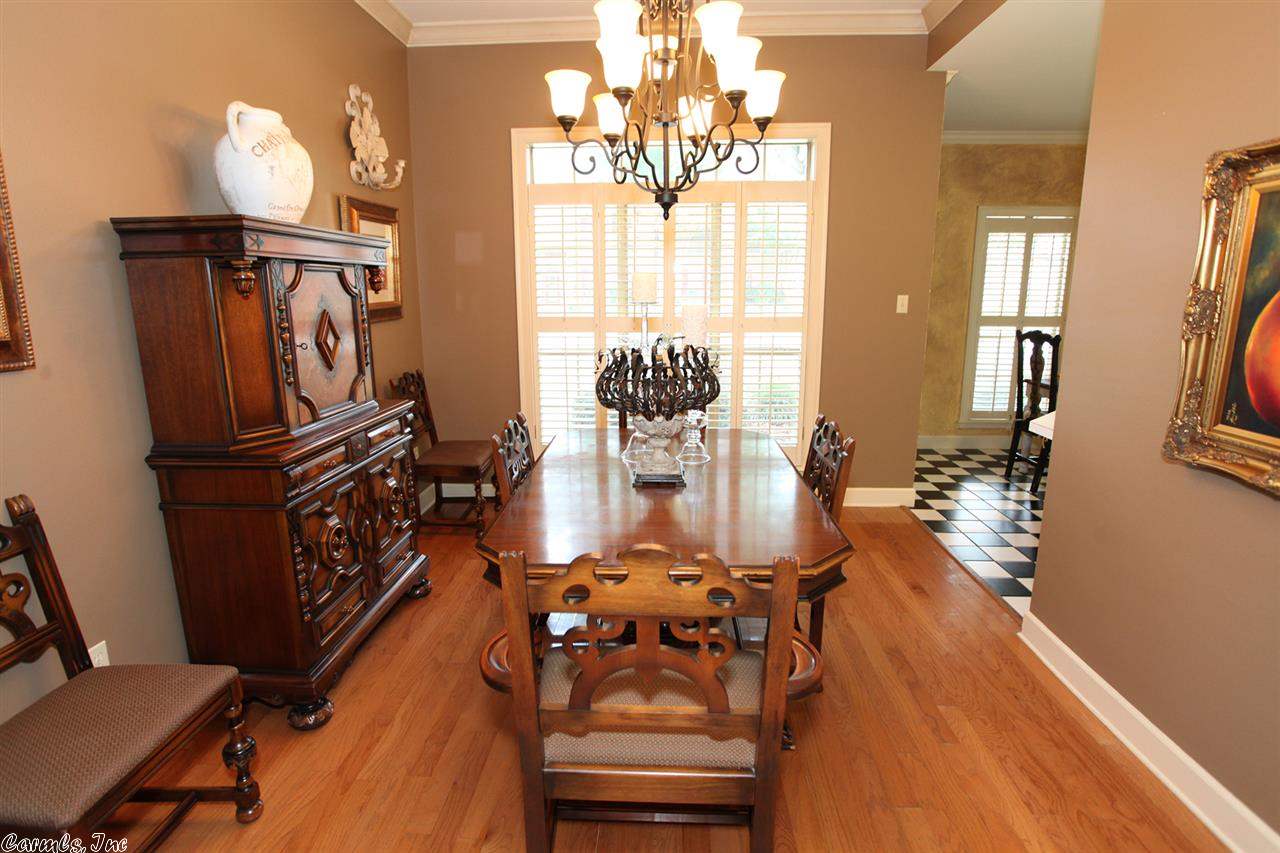 Royal Oaks - Residential