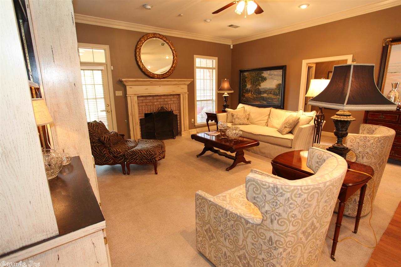 Royal Oaks - Residential
