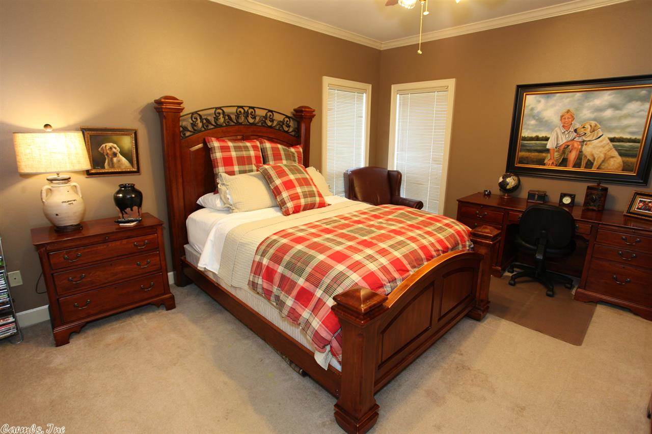 Royal Oaks - Residential