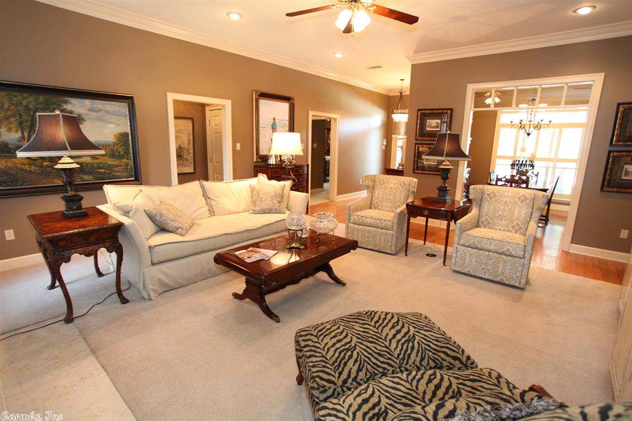 Royal Oaks - Residential