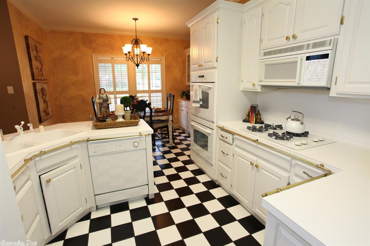 Royal Oaks - Residential