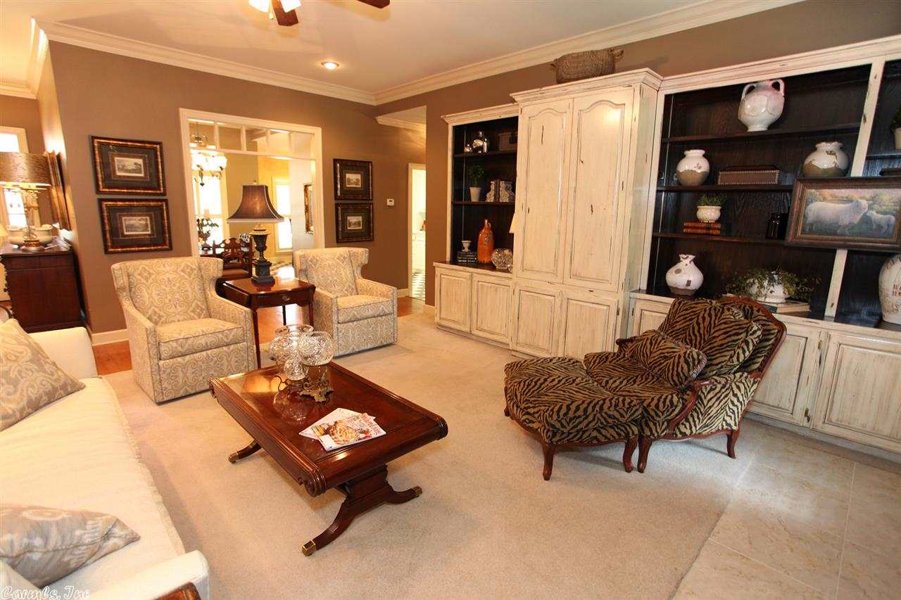 Royal Oaks - Residential