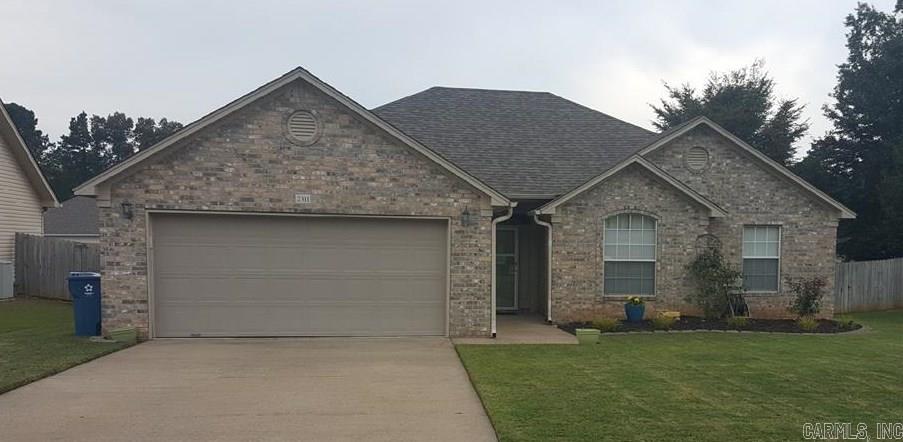 Great house in a great neighborhood!  So many things to love about this home!  This is an extremely well kept home with a bright open living area that flows into an equally bright and spacious kitchen, large laundry room, covered back patio, and a large fully fenced back yard!  New roof in 2015!  Come and see it today!
