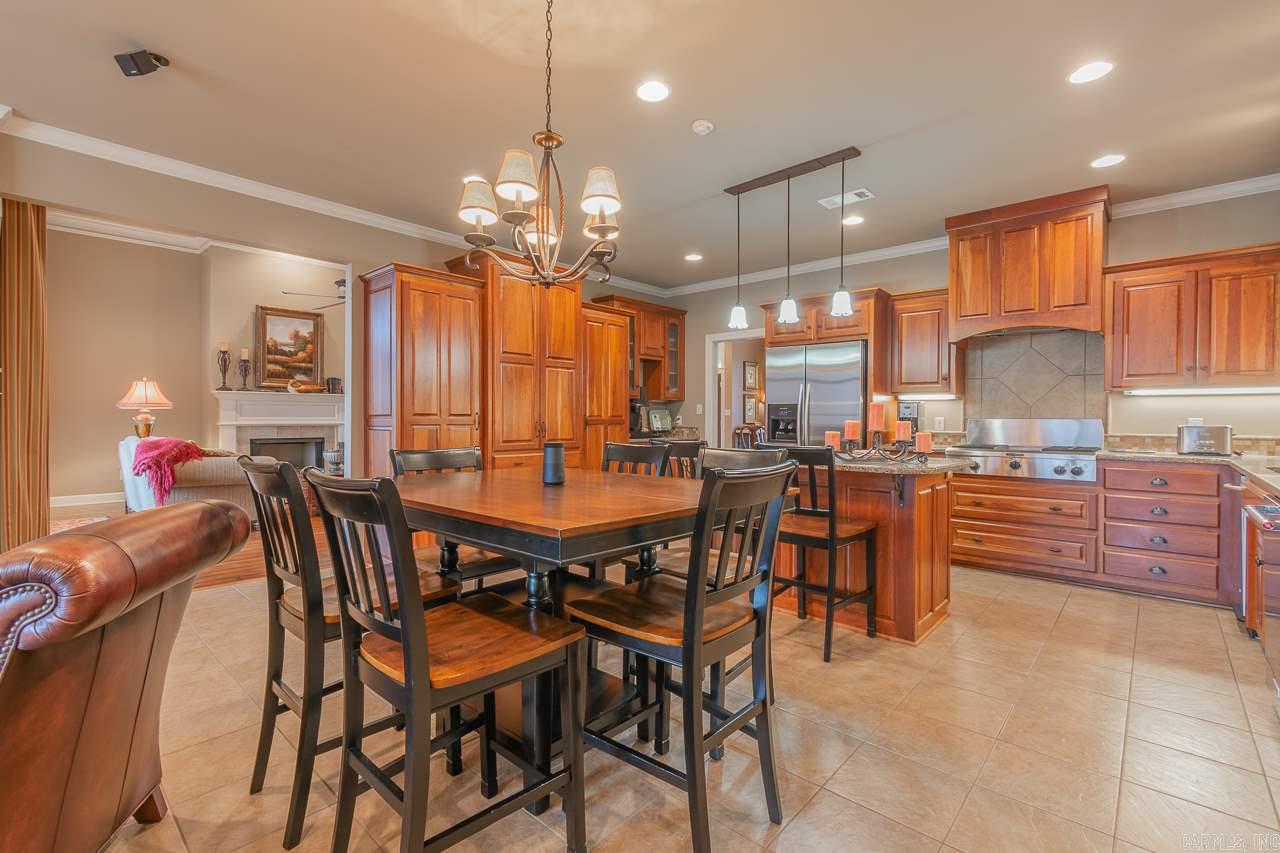 ESTATES OF RIVER VIEW - Residential