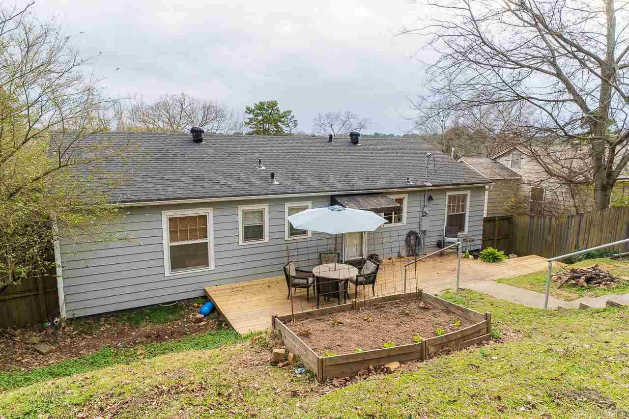 KINGWOOD PLACE - Residential